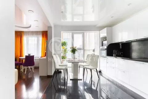 4-к кв. Санкт-Петербург Парашютная ул., 61к4 (107.0 м)