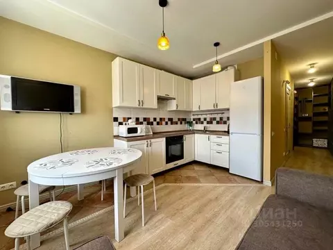 2-к кв. Самарская область, Самара просп. Карла Маркса, 32 (66.0 м)