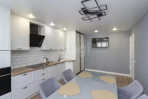 3-к кв. Тюменская область, Тюмень ул. Александра Митинского, 3 (87.0 ...