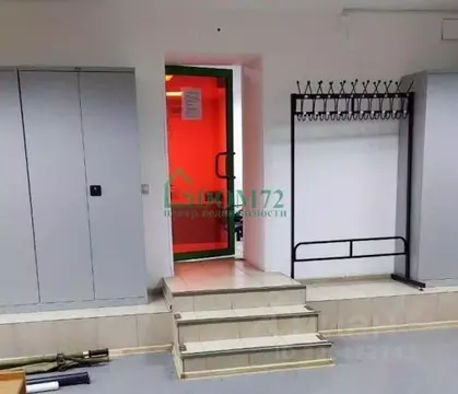Помещение свободного назначения в Тюменская область, Тобольск ул. 2-я ...