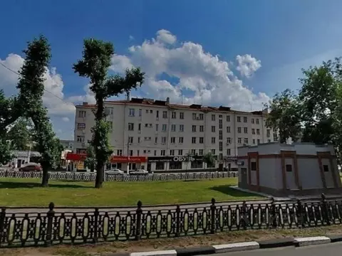 Торговая площадь в Москва Автозаводская ул., 17К1 (158 м)