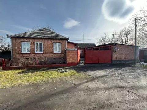 Дом в Северная Осетия, Беслан Правобережный район, ул. Сигова (96 м)