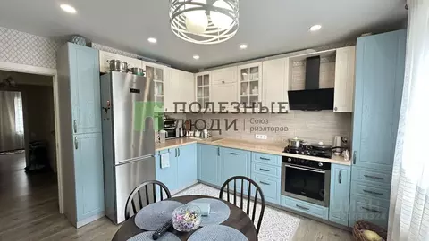 3-к кв. Курганская область, Курган Заозерный жилрайон, 5-й мкр, 10 ...