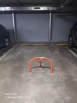 Гараж в Москва 2-я Филевская ул., 8с1 (20 м)