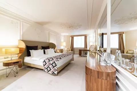 Комната Санкт-Петербург Лиговский просп., 61 (40.0 м)