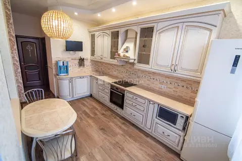 2-к кв. Алтайский край, Барнаул просп. Ленина, 26 (79.0 м)