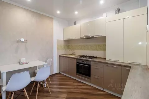 4-к кв. Калининградская область, Калининград ул. Глинки, 1 (127.1 м)