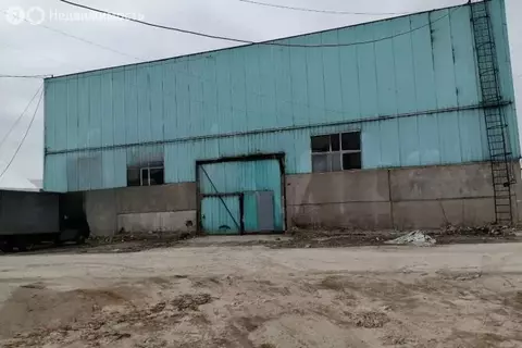 Склад (1054.8 м)