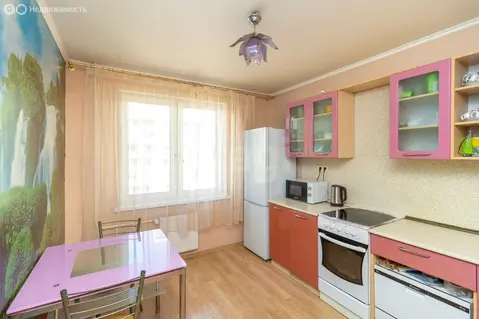 3-комнатная квартира: Тюмень, улица Ю.-Р.Г. Эрвье, 30 (79 м)