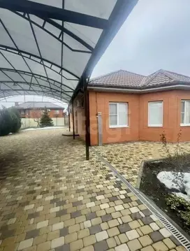 Дом в Ростовская область, Батайск Донская Чаша садовое товарищество, ...