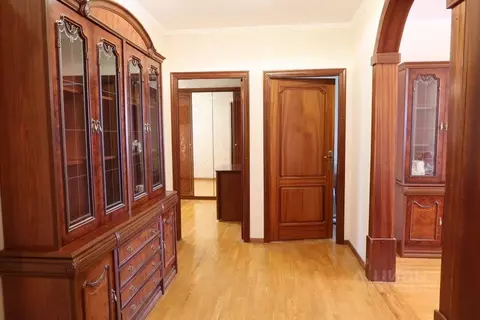 3-к кв. Москва ул. Коштоянца, 2 (80.0 м)