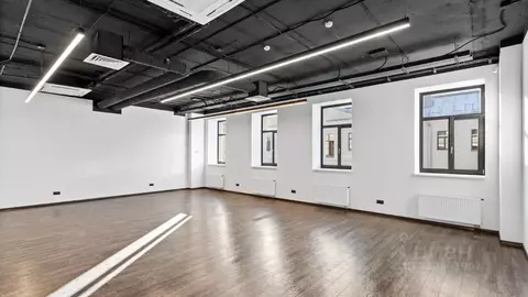 Офис в Санкт-Петербург Миллионная ул., 6 (249 м)