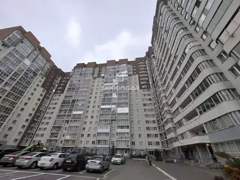 2-к кв. Свердловская область, Екатеринбург Вторчермет жилрайон, пер. ...