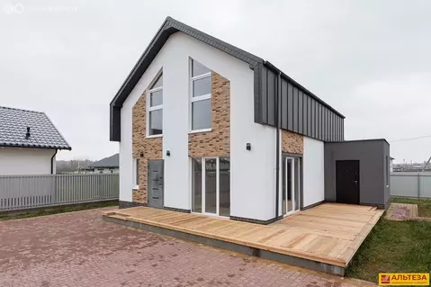 Дом в Калининградская область, Гурьевский муниципальный округ, посёлок ...