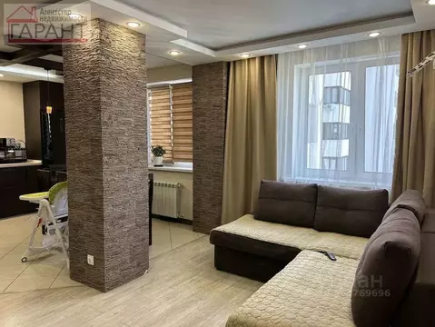 3-к кв. Самарская область, Самара просп. Карла Маркса, 196 (93.0 м)