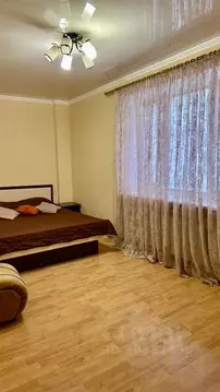 2-к кв. Крым, Симферополь ул. Севастопольская, 3 (60.0 м)