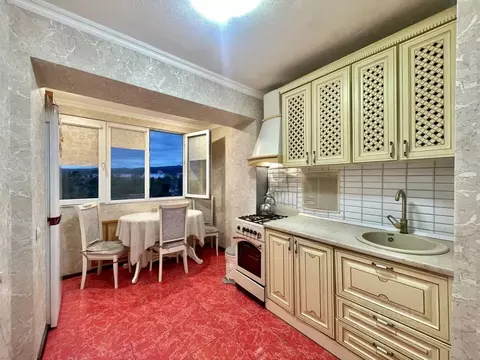 3-к кв. Кабардино-Балкария, Нальчик ул. Кирова (67.0 м)