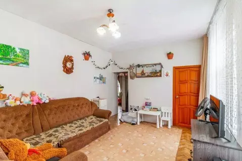 3-к кв. Омская область, Омск Училищная ул., 4 (52.0 м)