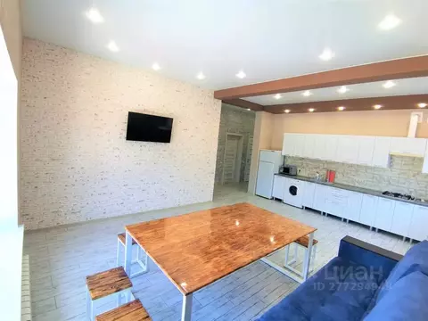 Дом в Волгоградская область, Волгоград Моторная ул., 6 (105 м)