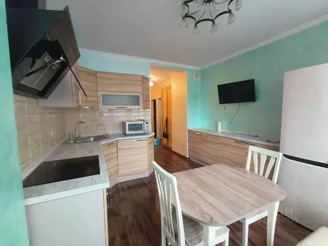 2-к кв. Московская область, Красногорск бул. Красногорский, 48 (65.0 ...