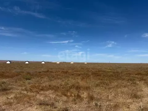 Участок в Крым, Евпатория городской округ, Новоозерное пгт  (6.0 сот.)