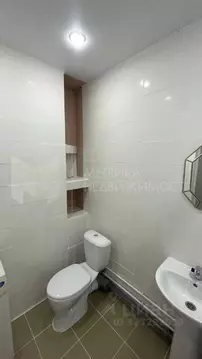 Студия Тюменская область, Тюмень ул. Василия Малкова, 12 (28.0 м)