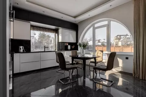 Коттедж в Ленинградская область, Всеволожский район, Колтушское ...