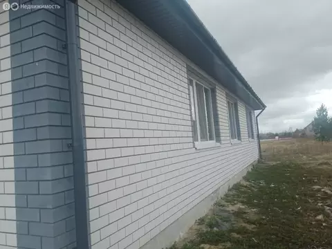 Дом в Ялуторовск, улица Генерала Уварова (120 м)