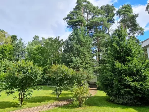 Коттедж в Санкт-Петербург пос. Лисий Нос, Мариинский просп. (210 м)