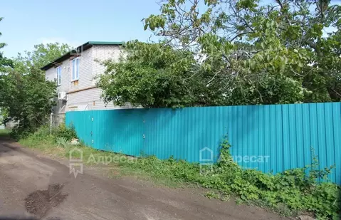 Дом в Волгоградская область, Дубовский район, Пичужинское с/пос, ...