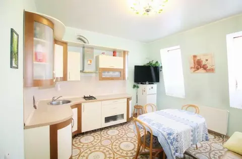 4-к кв. Калужская область, Калуга ул. Суворова, 44 (97.4 м)