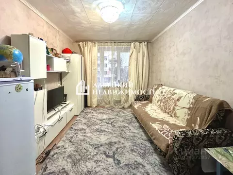 Комната Санкт-Петербург 3-й Рабфаковский пер., 12К2 (17.0 м)