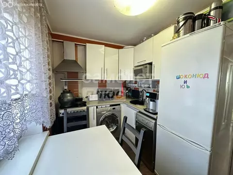 4-комнатная квартира: Омск, проспект Карла Маркса, 83А (59 м)