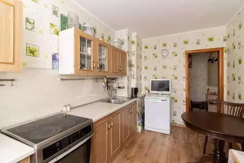 3-к кв. Тюменская область, Тюмень Широтная ул., 150 (70.0 м)