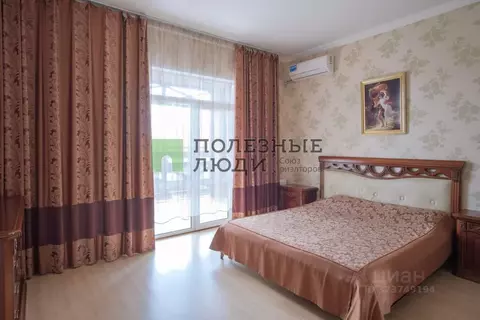 Дом в Краснодарский край, Краснодар городской округ, Ленина хут. ул. ...