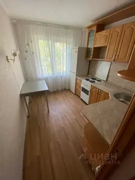 3-к кв. Челябинская область, Челябинск ул. Братьев Кашириных, 106 ...