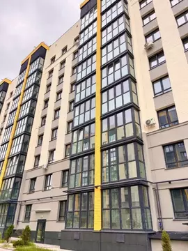 Студия Брянская область, Брянск ул. Крапивницкого, 39к3 (27.8 м)