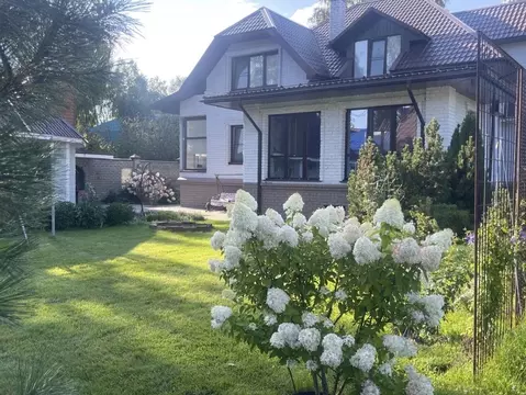 Коттедж в Алтайский край, Барнаул городской округ, пос. Плодопитомник ...