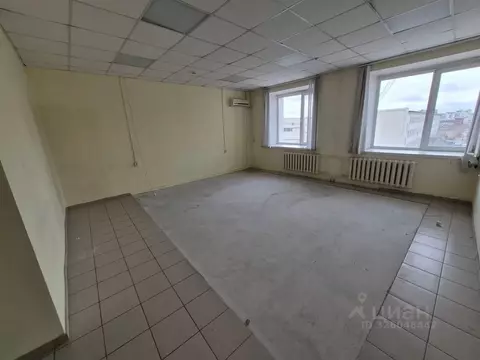 Помещение свободного назначения в Саха (Якутия), Якутск ул. Кирова, 28 ...