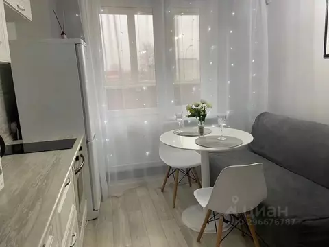 1-к кв. Чувашия, Чебоксары ул. Магницкого, 1к2 (37.0 м)