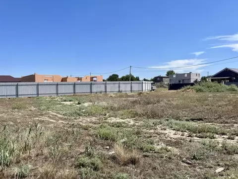 Участок в Астраханская область, Астрахань ул. Алуштинская (8.0 сот.)