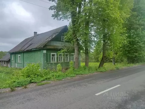 Дом в Новгородская область, Шимский район, Медведское с/пос, д. Новое ...