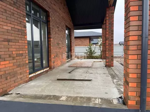 Дом в Воронежская область, Рамонский район, Новоживотинновское с/пос, ...