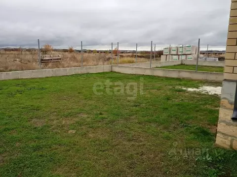 Дом в Ставропольский край, Михайловск Шпаковский район, ул. Сергея ...