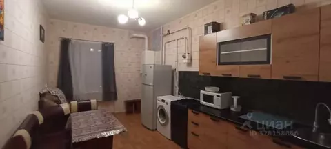 2-к кв. Ростовская область, Батайск ул. Северная Звезда, 7/2 (58.0 м)