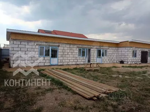 Дом в Крым, Сакский район, с. Уютное ул. Мира, 1 (125 м)