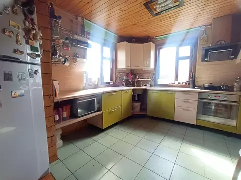 Дом в Ленинградская область, Гатчинский муниципальный округ, пос. ...