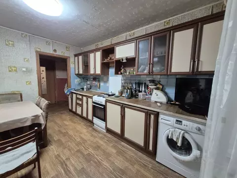 3-к кв. Челябинская область, Челябинск ул. Братьев Кашириных, 101а ...