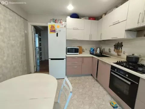 3-комнатная квартира: Омск, микрорайон Московка-2, улица Шакурова, 8/1 ...