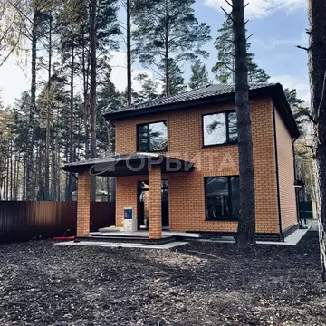 Дом в Тюменская область, Тюменский муниципальный округ, с. Перевалово ...